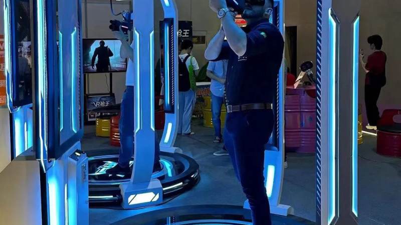 VR大空间体验馆内容更新周期观察：玩家为何总在等新主题